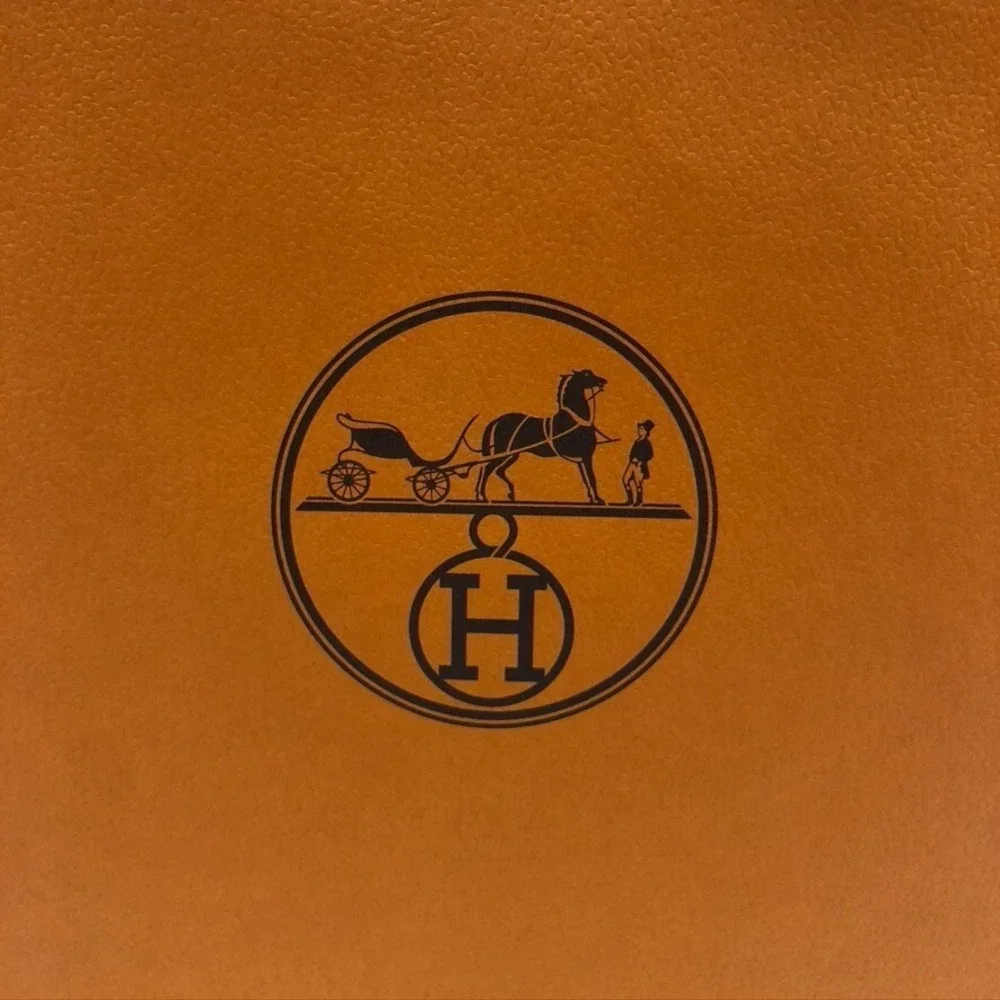 Hermes Authentic Orange Gift Paper‎ Shopping Bag Medium Rectangle 8.25x11.5x3.25